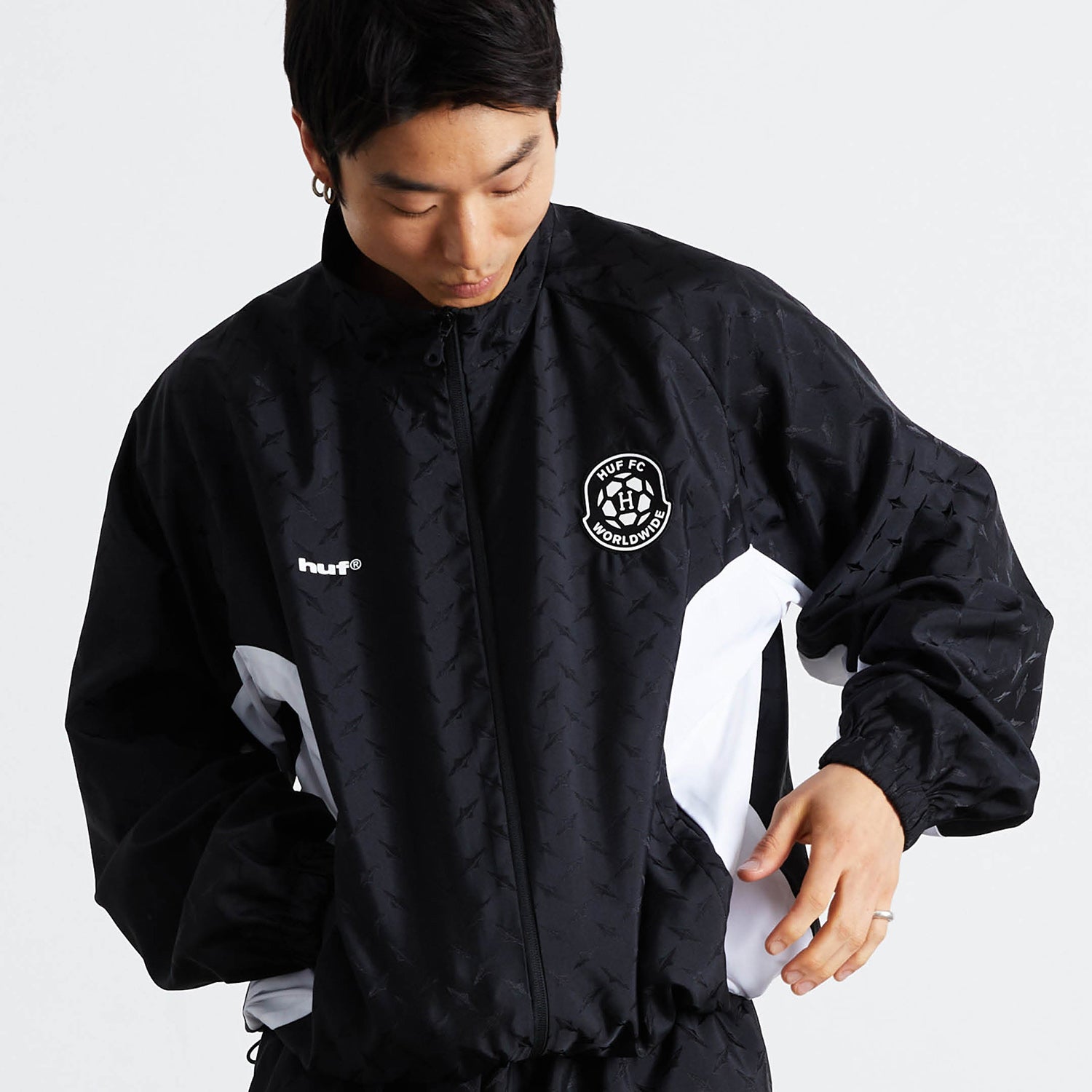 HUF FC WINDBREAKER｜JACKETS（ジャケット）｜【公式通販 HUF】｜ハフ