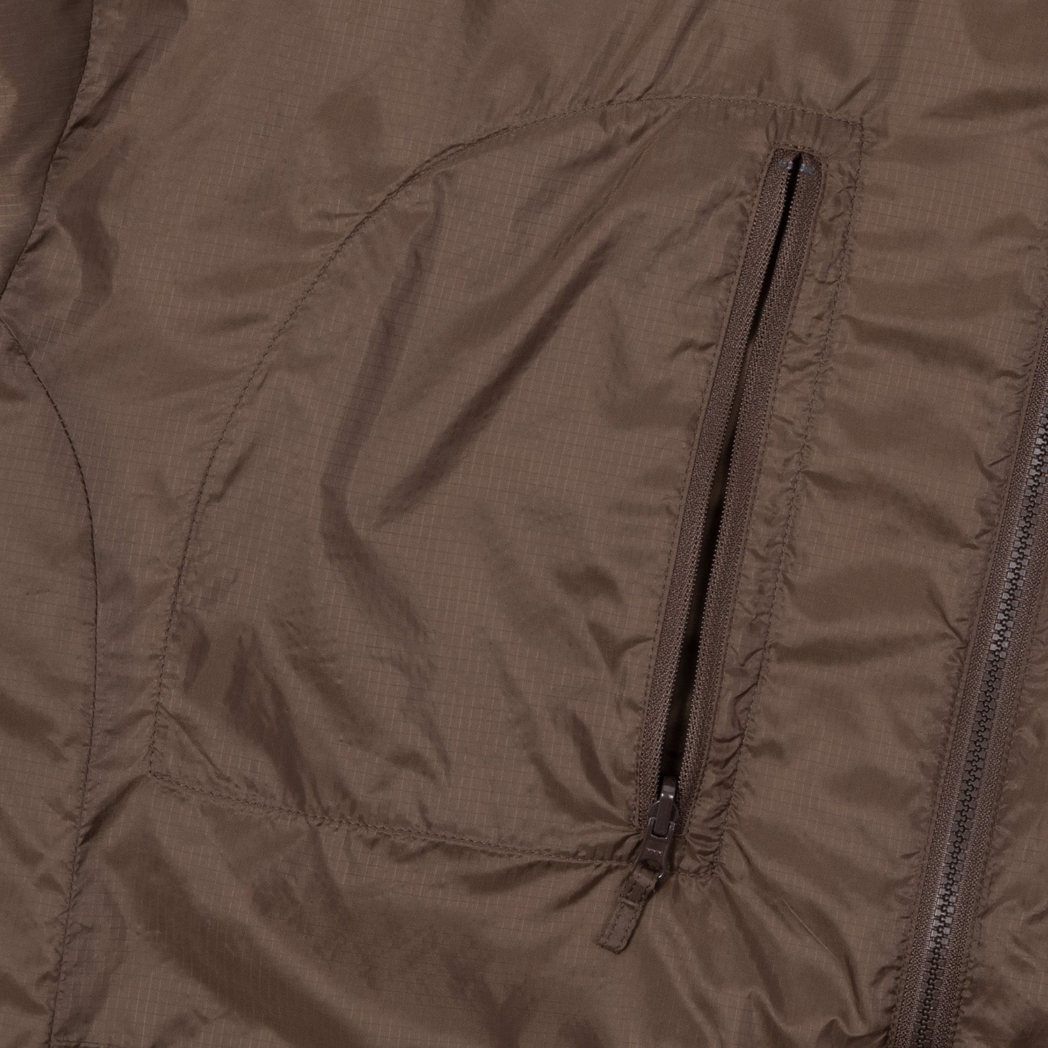 HUF (ハフ) Worldwide JP /JACKETS（ジャケット）/ CROSS CONDITIONS UL NYLON JACKET商品 / NAVY