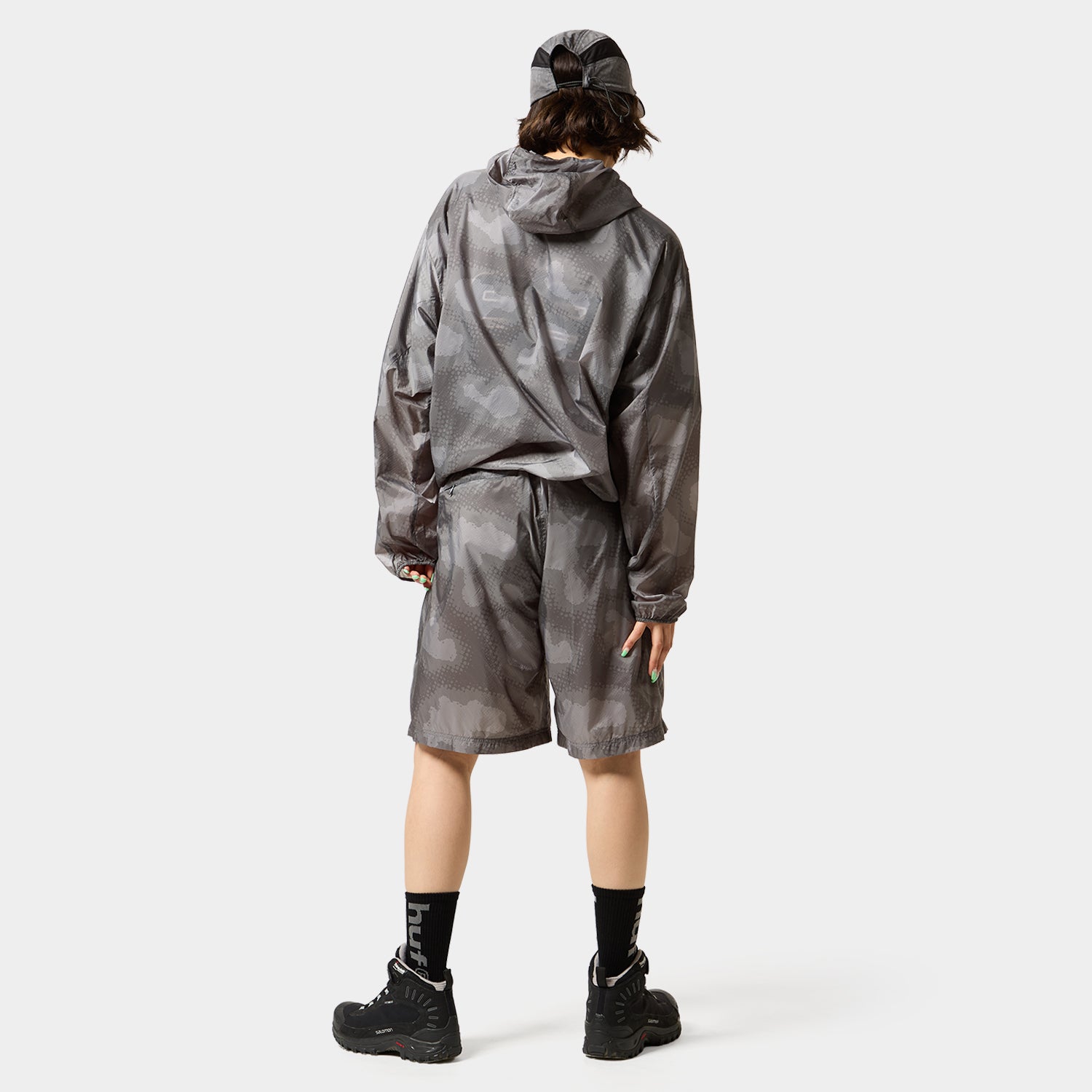 HUF (ハフ) Worldwide JP /JACKETS（ジャケット）/ CROSS CONDITIONS UL NYLON JACKET商品 / NAVY