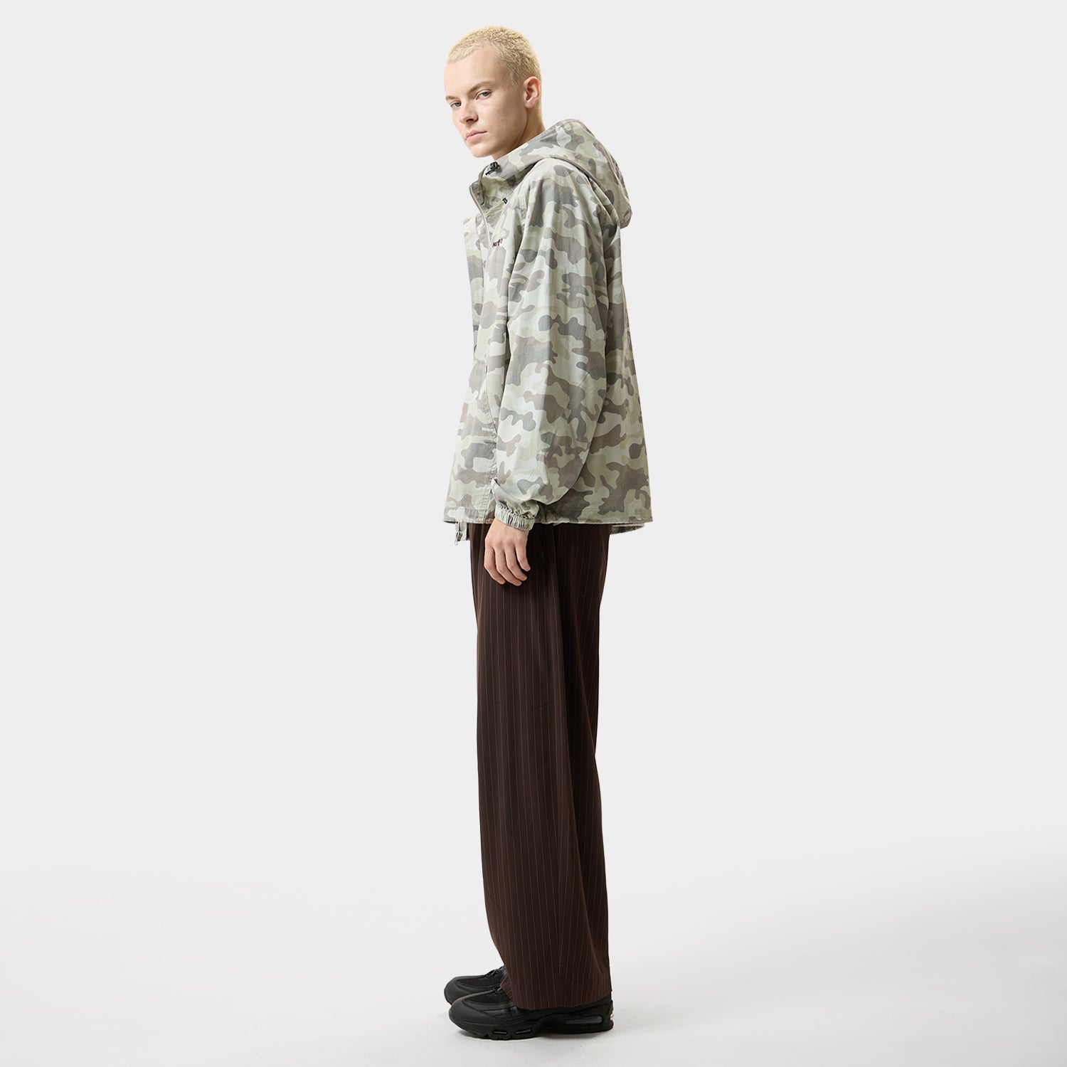 HUF (ハフ) Worldwide JP /JACKETS（ジャケット）/ huf eightynine HOODED JACKET商品 / CAMO
