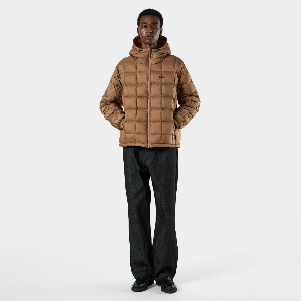 HUF (ハフ) Worldwide JP /JACKETS（ジャケット）/ huf® X TAION SIERRA FEATHER LIGHT HOODED JACKET商品 / LT BLUE