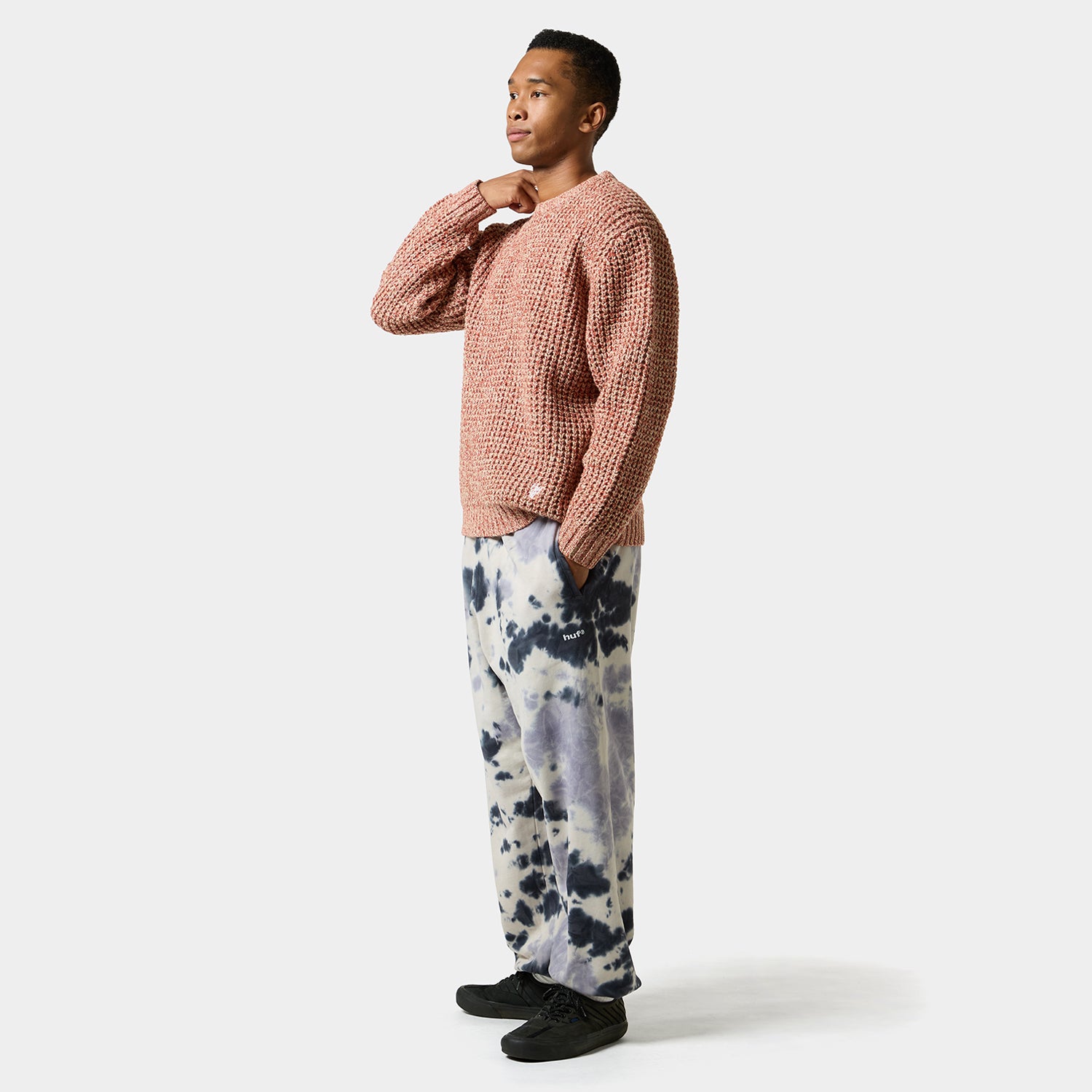 HUF (ハフ) Worldwide JP /KNITS & SWEATERS（ニット&セーター）/ 1984 MELANGE SWEATER商品 / BROWN
