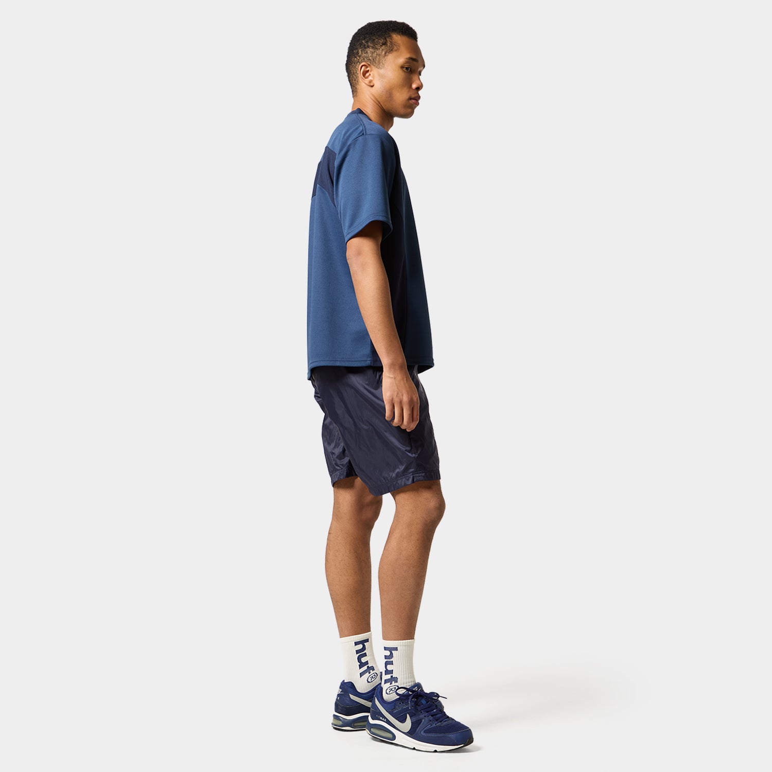 HUF (ハフ) Worldwide JP /TOPS & SHIRTS（トップス&シャツ）/ CROSS CONDITIONS BC TECH TEE商品 / NAVY