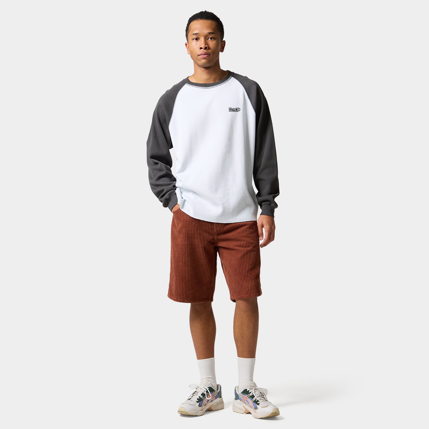 89 OUTLINE LS RAGLAN｜TOPS & SHIRTS（トップス&シャツ）｜【公式通販