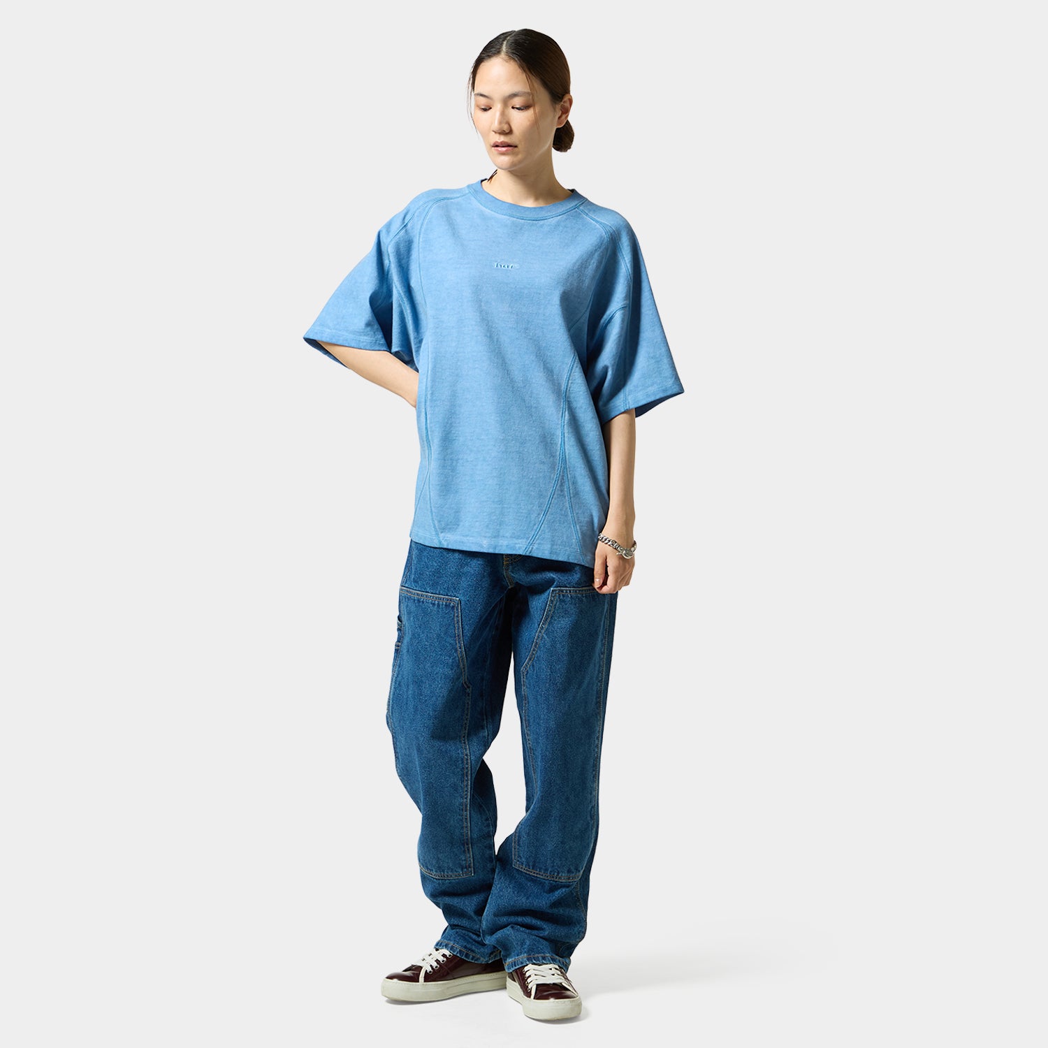 HUF (ハフ) Worldwide JP /TOPS & SHIRTS（トップス&シャツ）/ WASHED PANELED CREW商品 / LT BLUE
