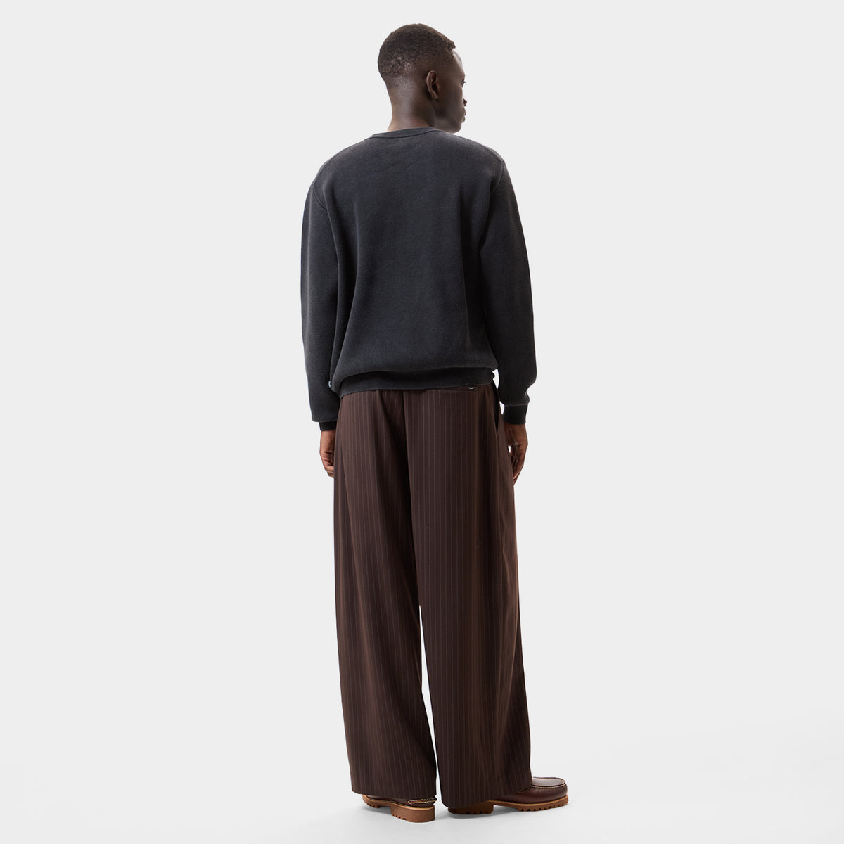 HUF (ハフ) Worldwide JP /KNITS & SWEATERS（ニット&セーター）/ ORION CONTRAST SWEATER商品 / BLACK