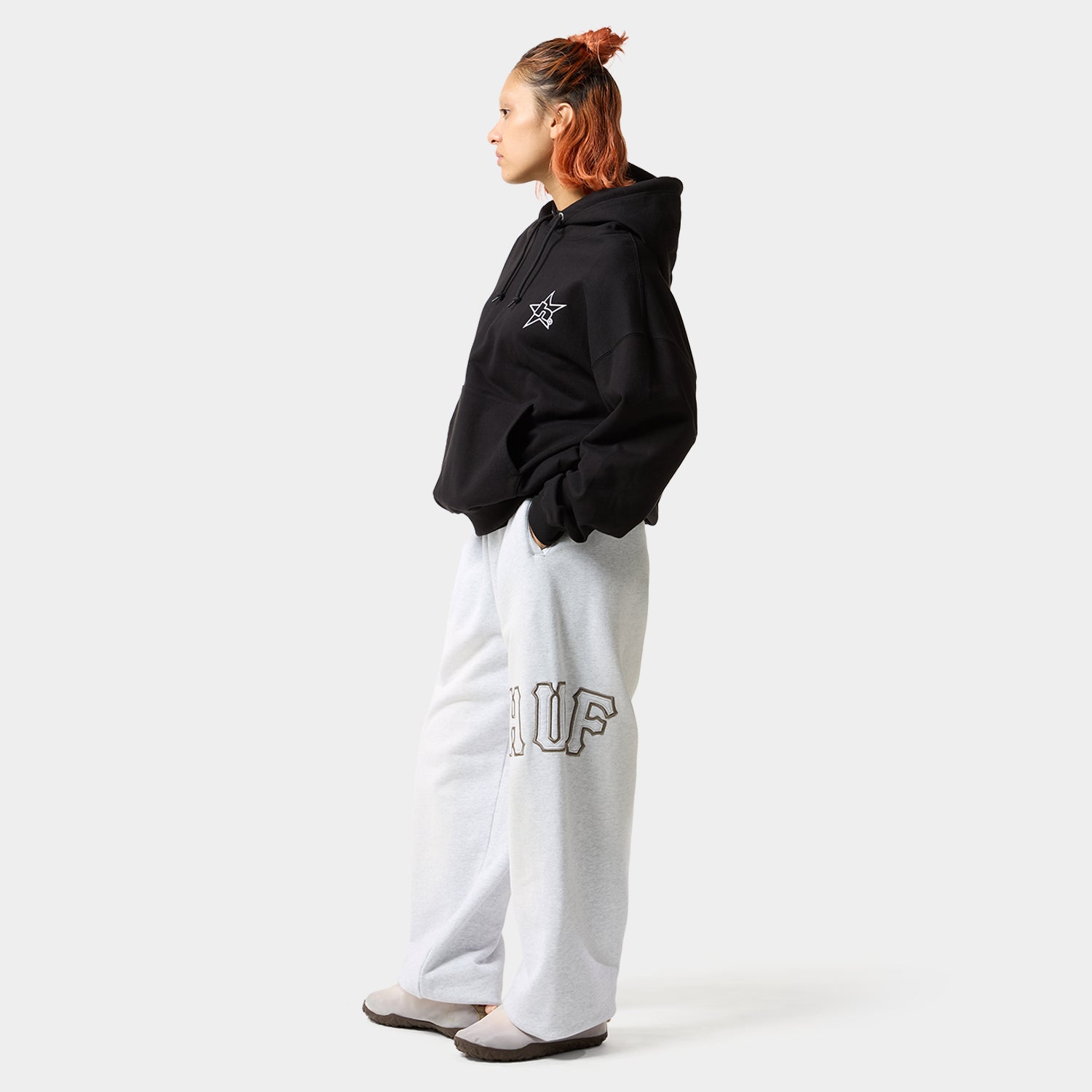 HUF (ハフ) Worldwide JP /HOODIES（パーカー）/ H STAR LOGO HOODIE商品 / BLACK