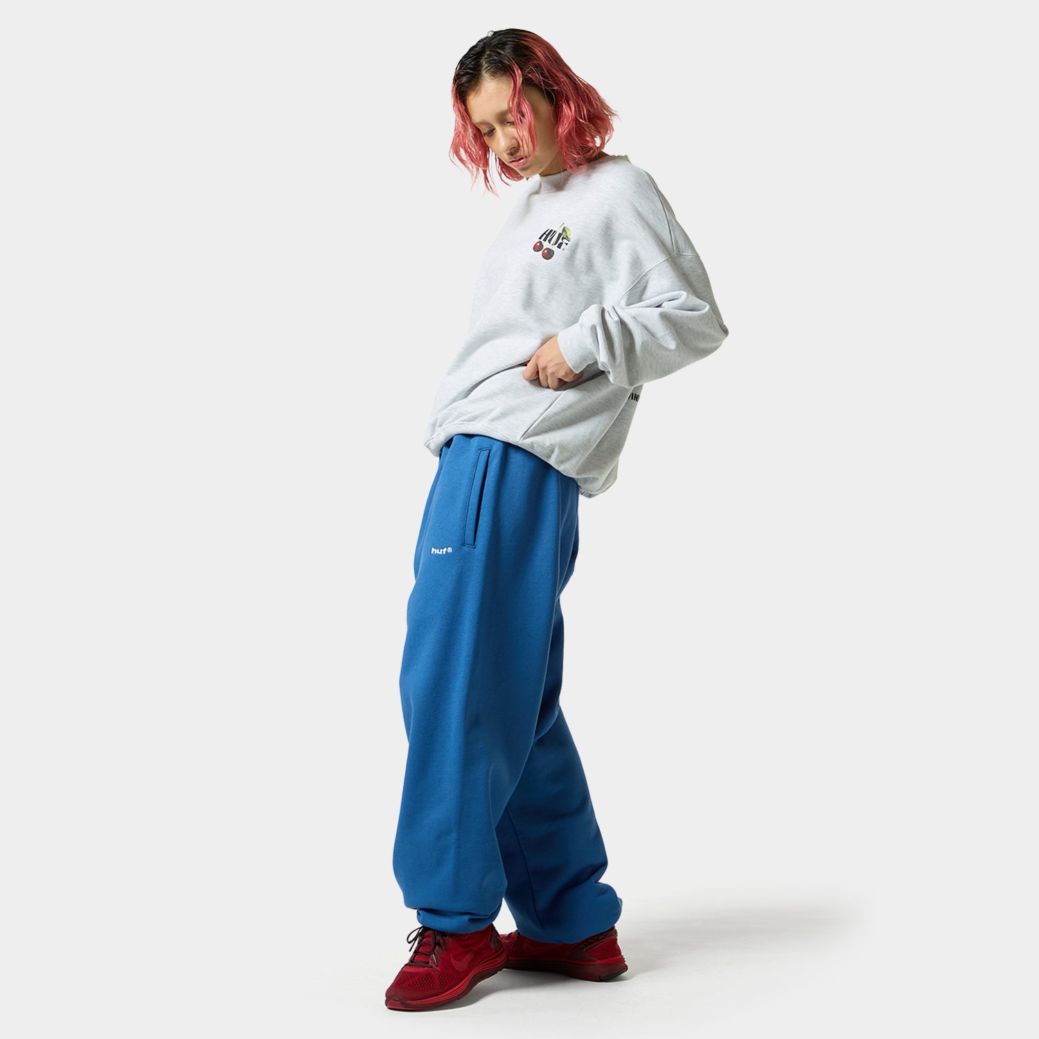 SET OF CHERRIES CREWNECK｜SWEATSHIRTS（スウェットシャツ）｜【公式