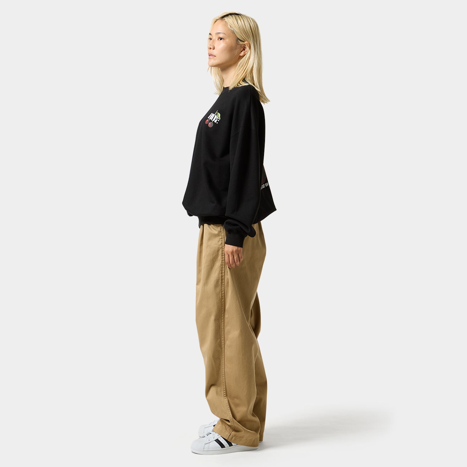 SET OF CHERRIES CREWNECK｜SWEATSHIRTS（スウェットシャツ）｜【公式