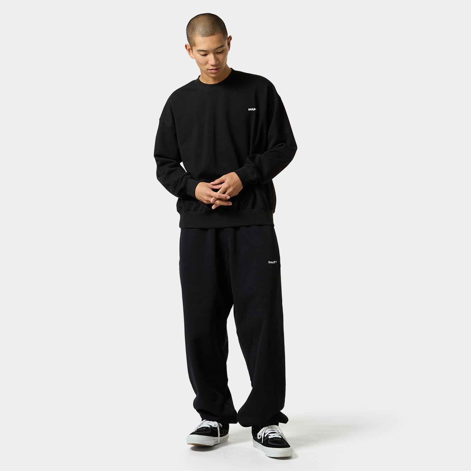 MANHOLE CREWNECK｜SWEATSHIRTS（スウェットシャツ）｜【公式通販 HUF