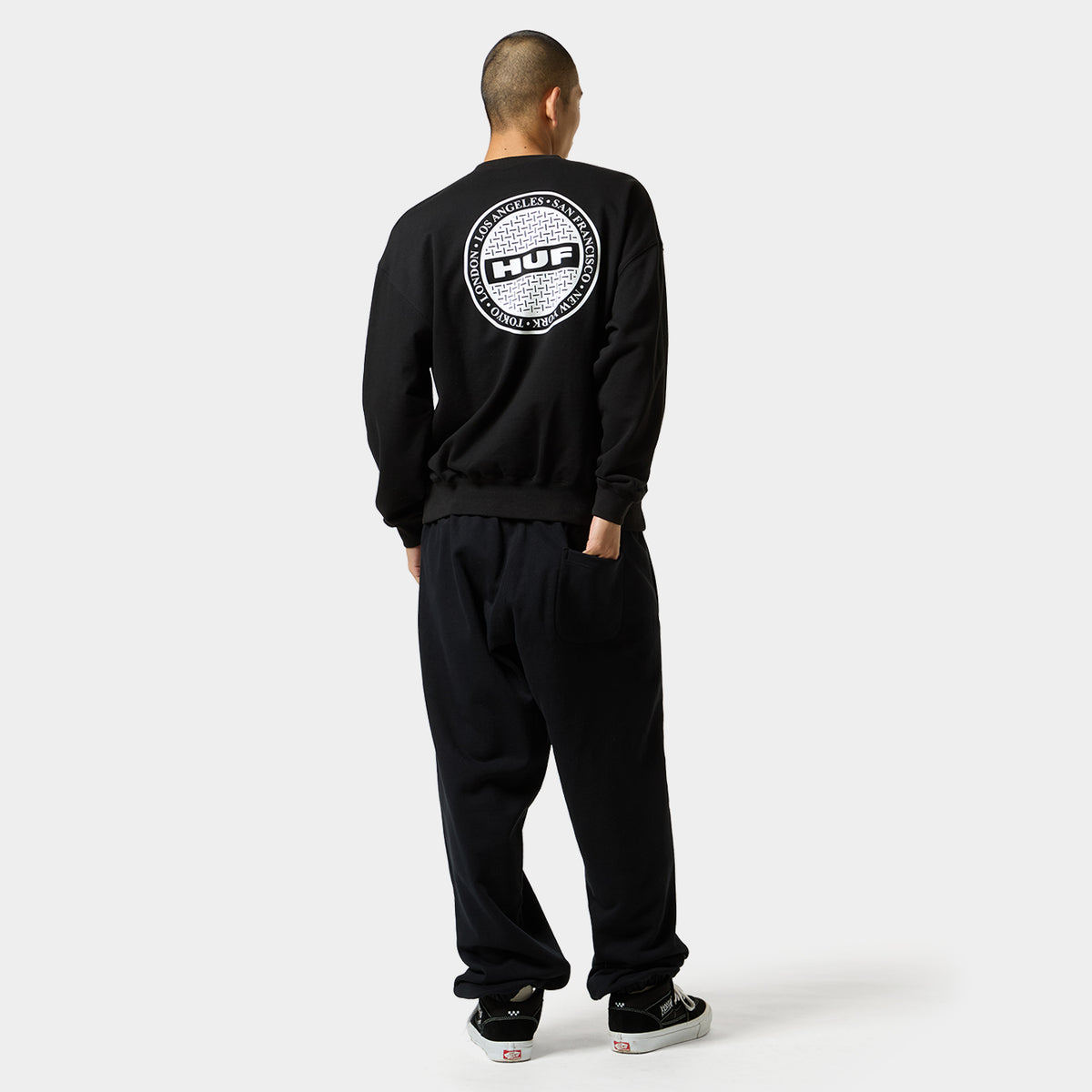 HUF (ハフ) Worldwide JP /SWEATSHIRTS（スウェットシャツ）/ MANHOLE CREWNECK商品 / ASH GREY
