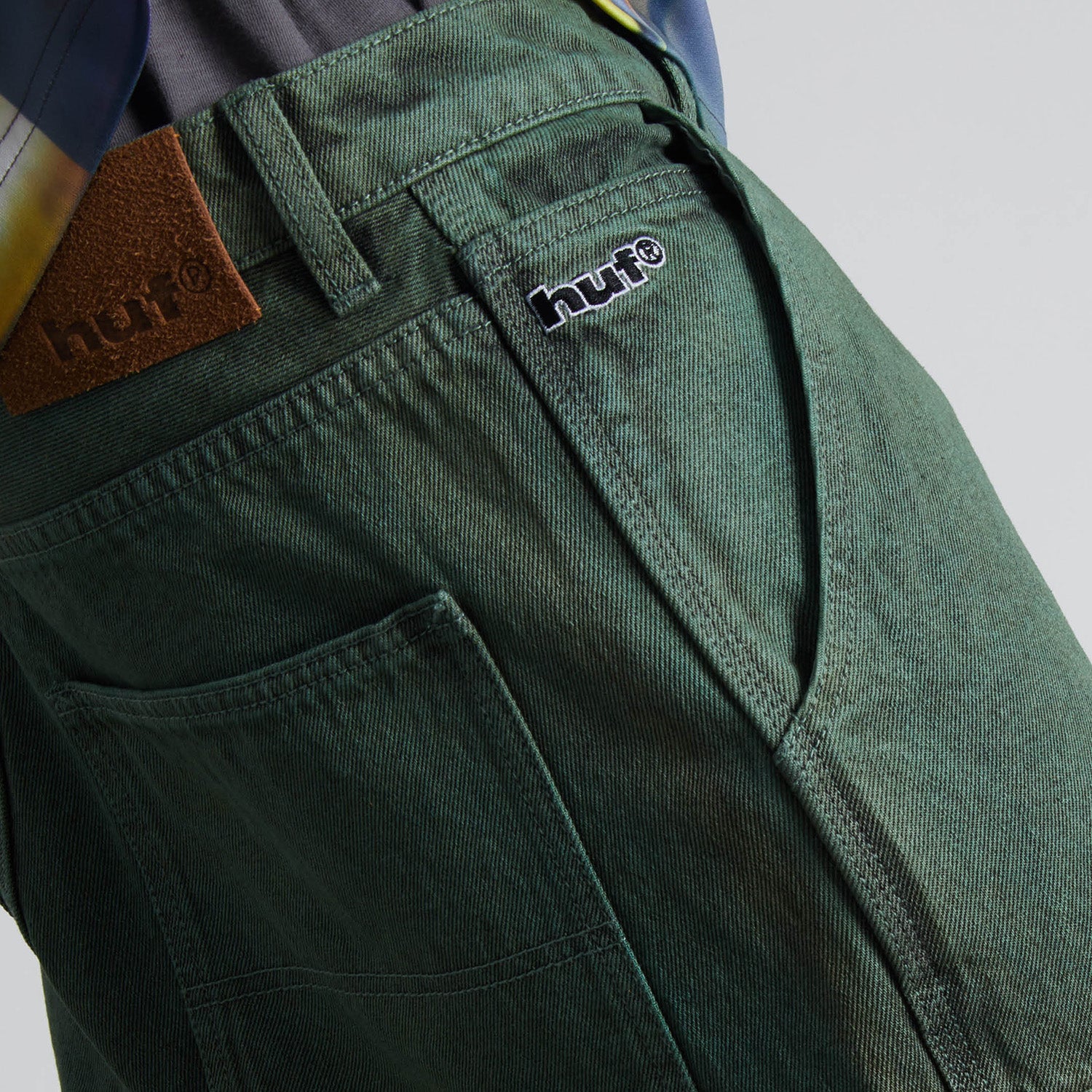 HUF (ハフ) Worldwide JP /PANTS（パンツ）/ KINDA LOOSE DOUBLE KNEES商品 / FROST GRAY