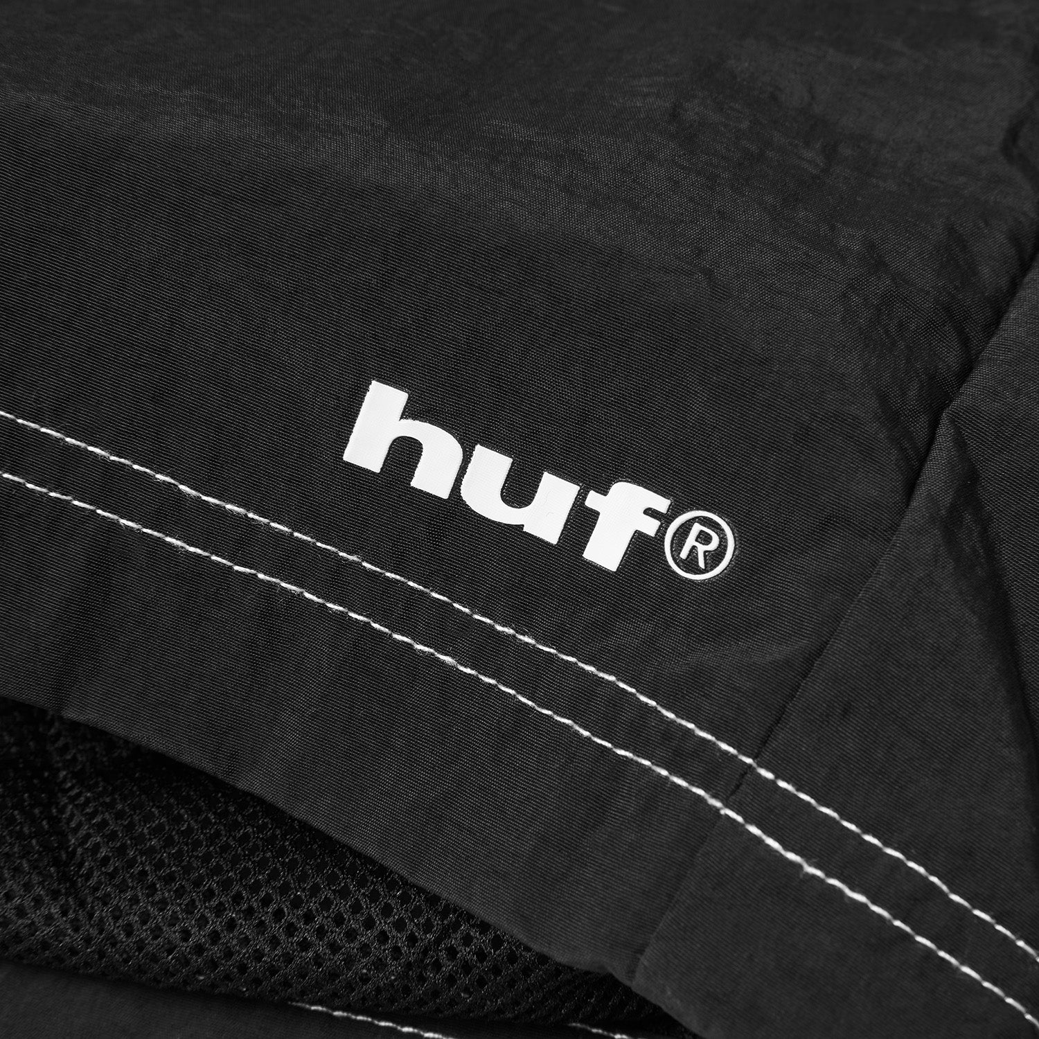 HUF (ハフ) Worldwide JP /SHORTS（ショーツ）/ 89 CONTRAST EASY SHORT商品 / BLACK