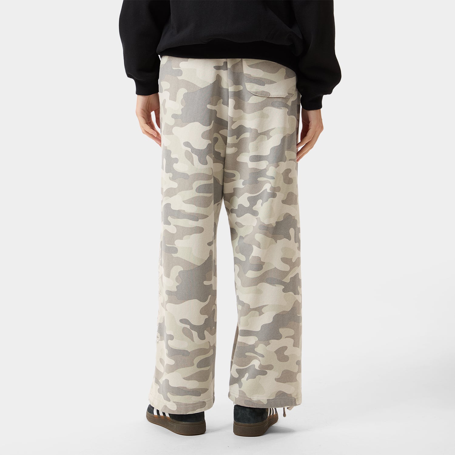 HUF (ハフ) Worldwide JP /PANTS（パンツ）/ OLYMPIA FLEECE PANT商品 / CAMO