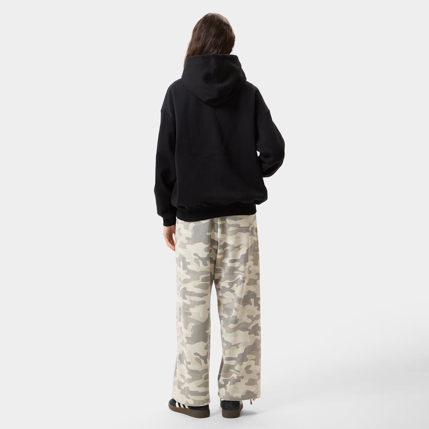HUF (ハフ) Worldwide JP /PANTS（パンツ）/ OLYMPIA FLEECE PANT商品 / CAMO