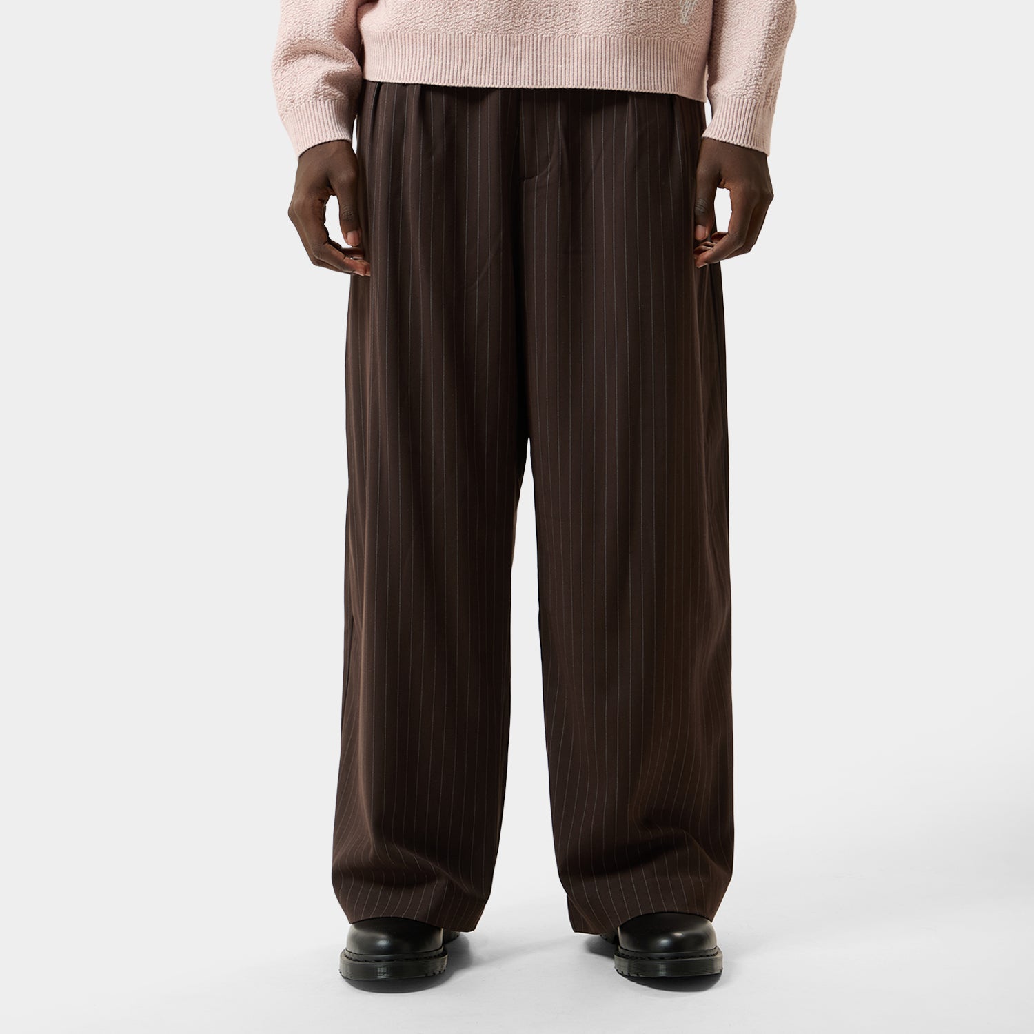 HUF (ハフ) Worldwide JP /PANTS（パンツ）/ STRIPE TWO TUCK TROUSER商品 / NAVY