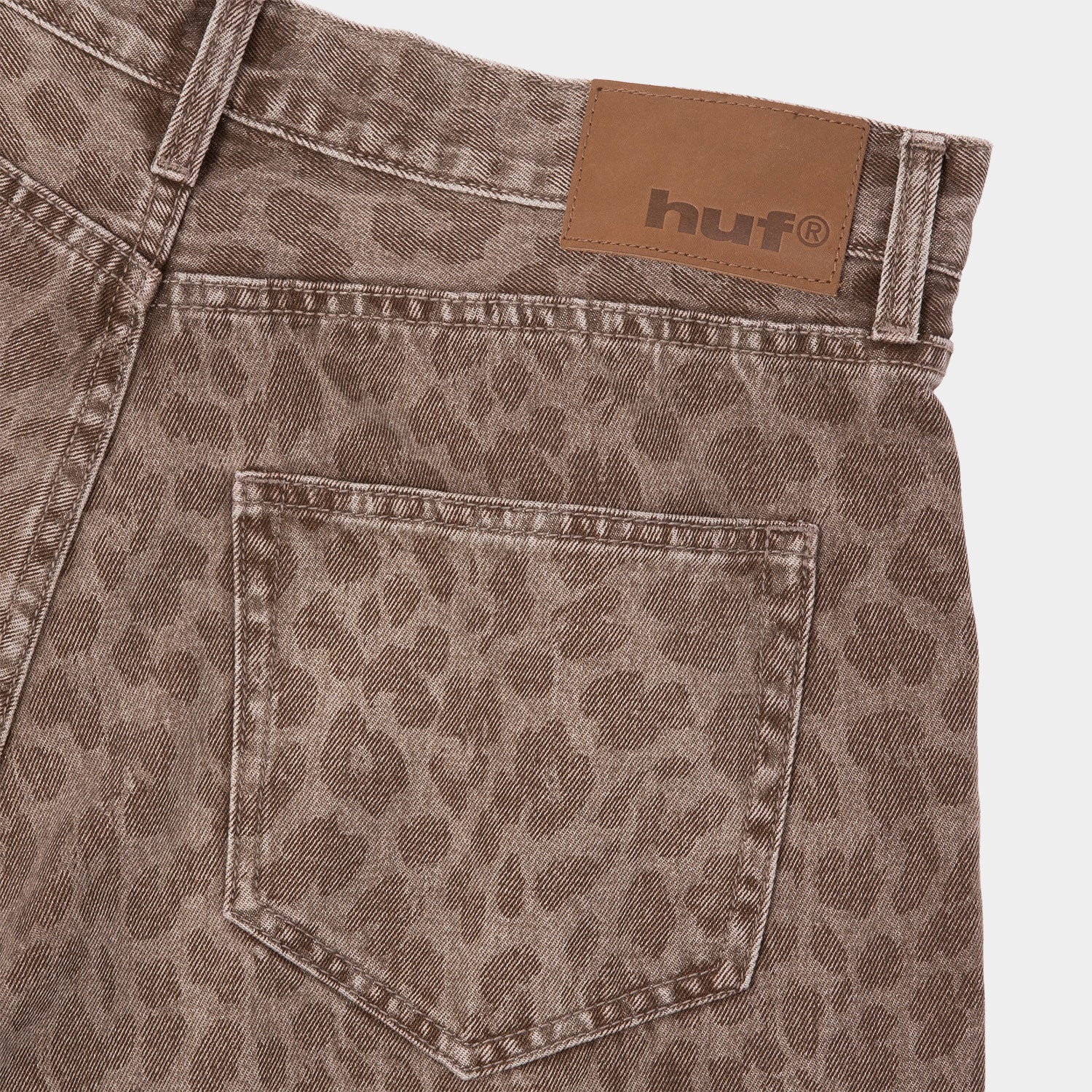 HUF (ハフ) Worldwide JP /PANTS（パンツ）/ LEOPARD WIDE DENIM PANT商品 / BROWN