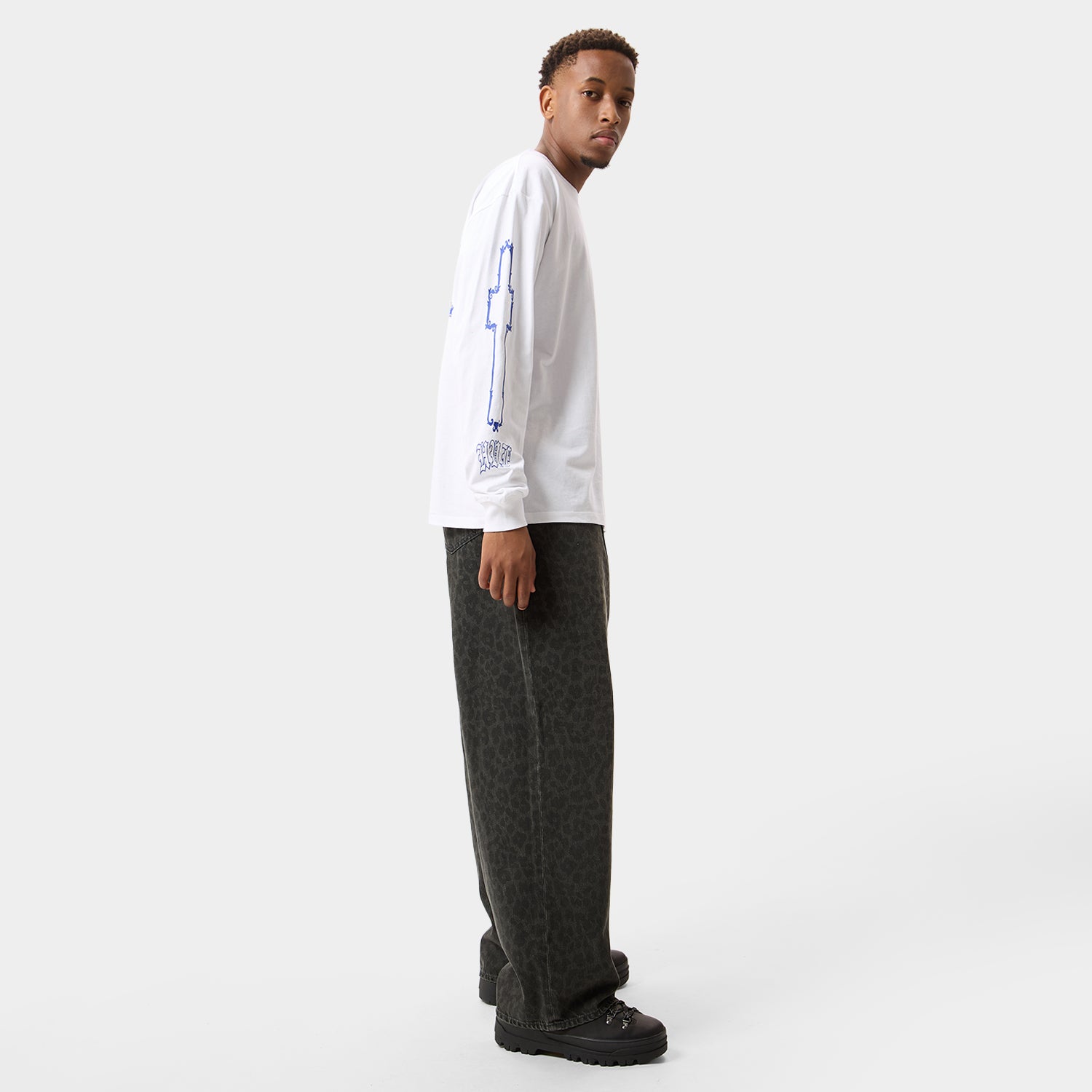 HUF (ハフ) Worldwide JP /PANTS（パンツ）/ LEOPARD WIDE DENIM PANT商品 / BROWN