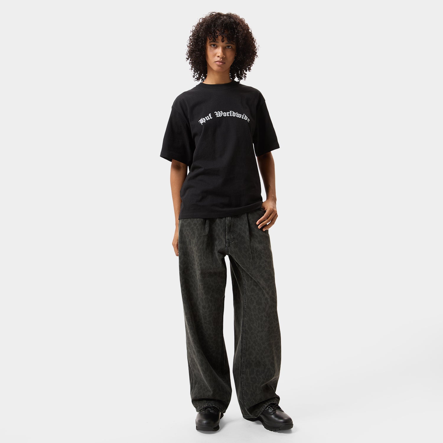 HUF (ハフ) Worldwide JP /PANTS（パンツ）/ LEOPARD WIDE DENIM PANT商品 / BROWN