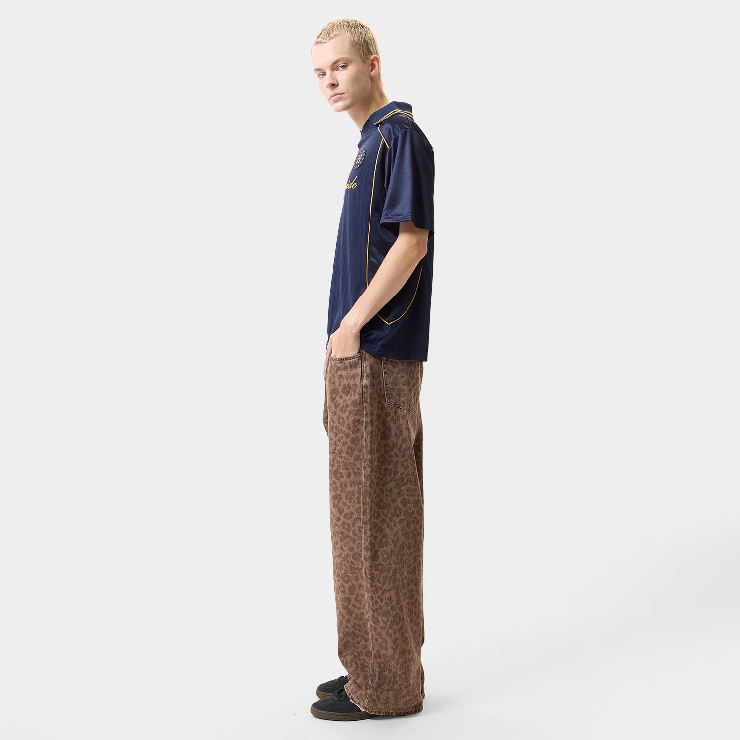 HUF (ハフ) Worldwide JP /PANTS（パンツ）/ LEOPARD WIDE DENIM PANT商品 / BROWN