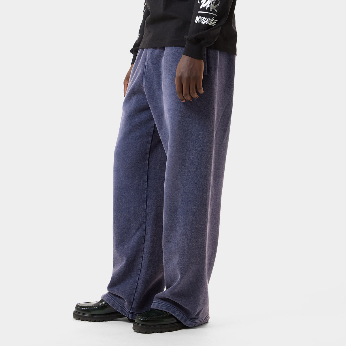 HUF (ハフ) Worldwide JP /PANTS（パンツ）/ INTERNATIONAL LUXURY FLEECE PANT商品 / NAVY