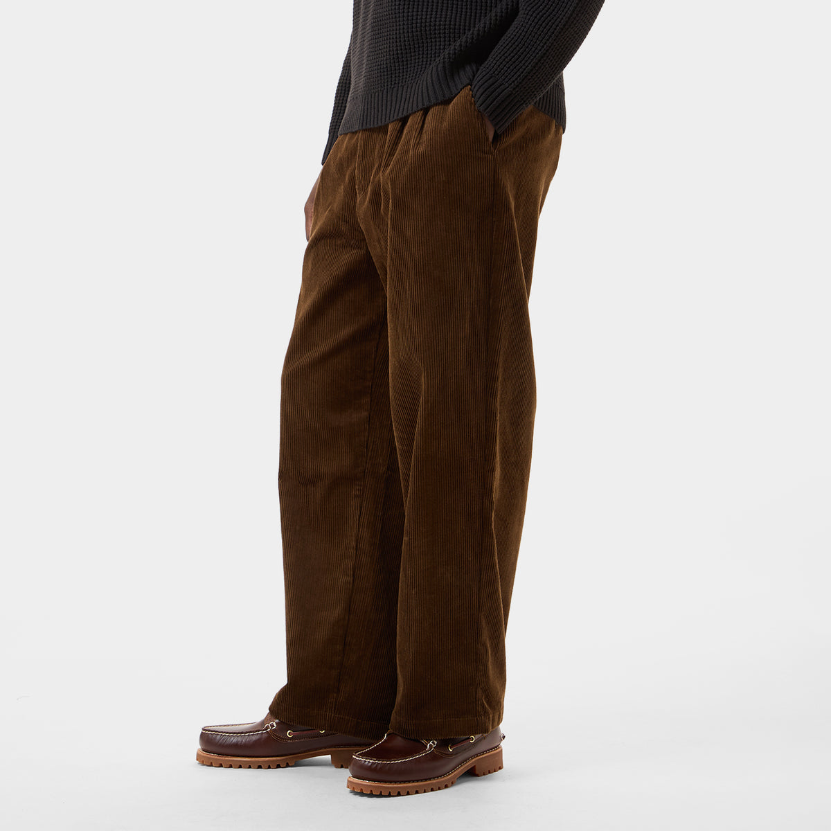 HUF (ハフ) Worldwide JP /PANTS（パンツ）/ TWO TUCK CORD EASY PANT商品 / BROWN