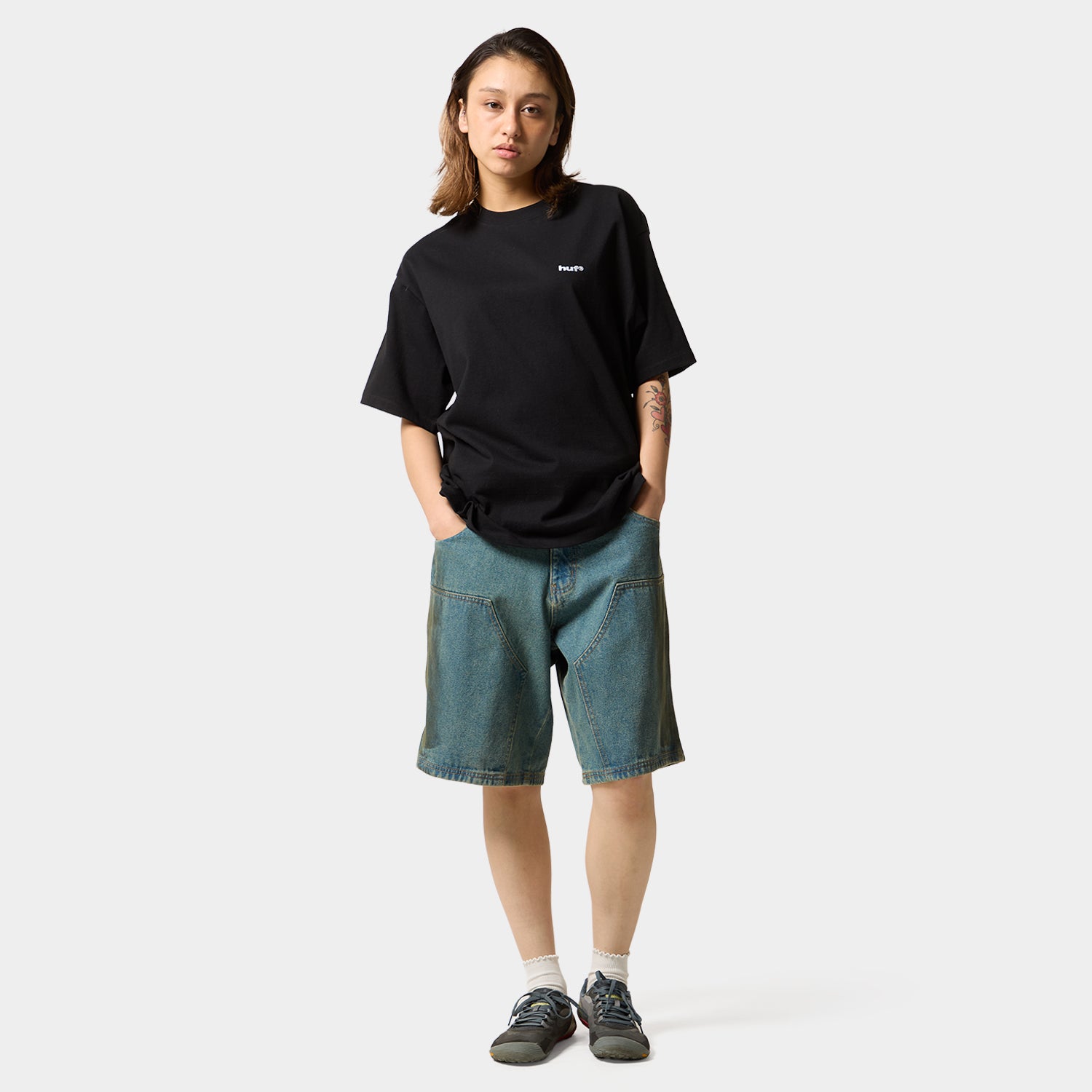 HUF (ハフ) Worldwide JP /T-SHIRTS（Tシャツ）/ HUF eightynine TEE商品 / WHITE