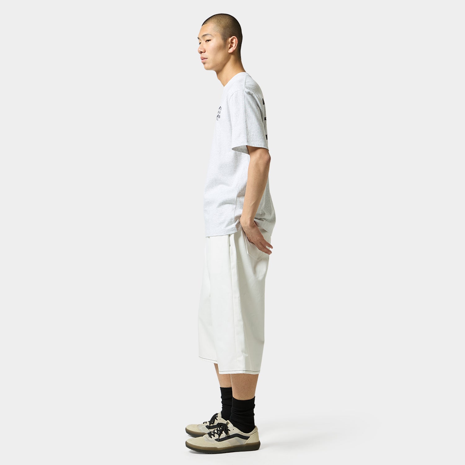 HUF (ハフ) Worldwide JP /T-SHIRTS（Tシャツ）/ HAND STACKED TEE商品 / WHITE