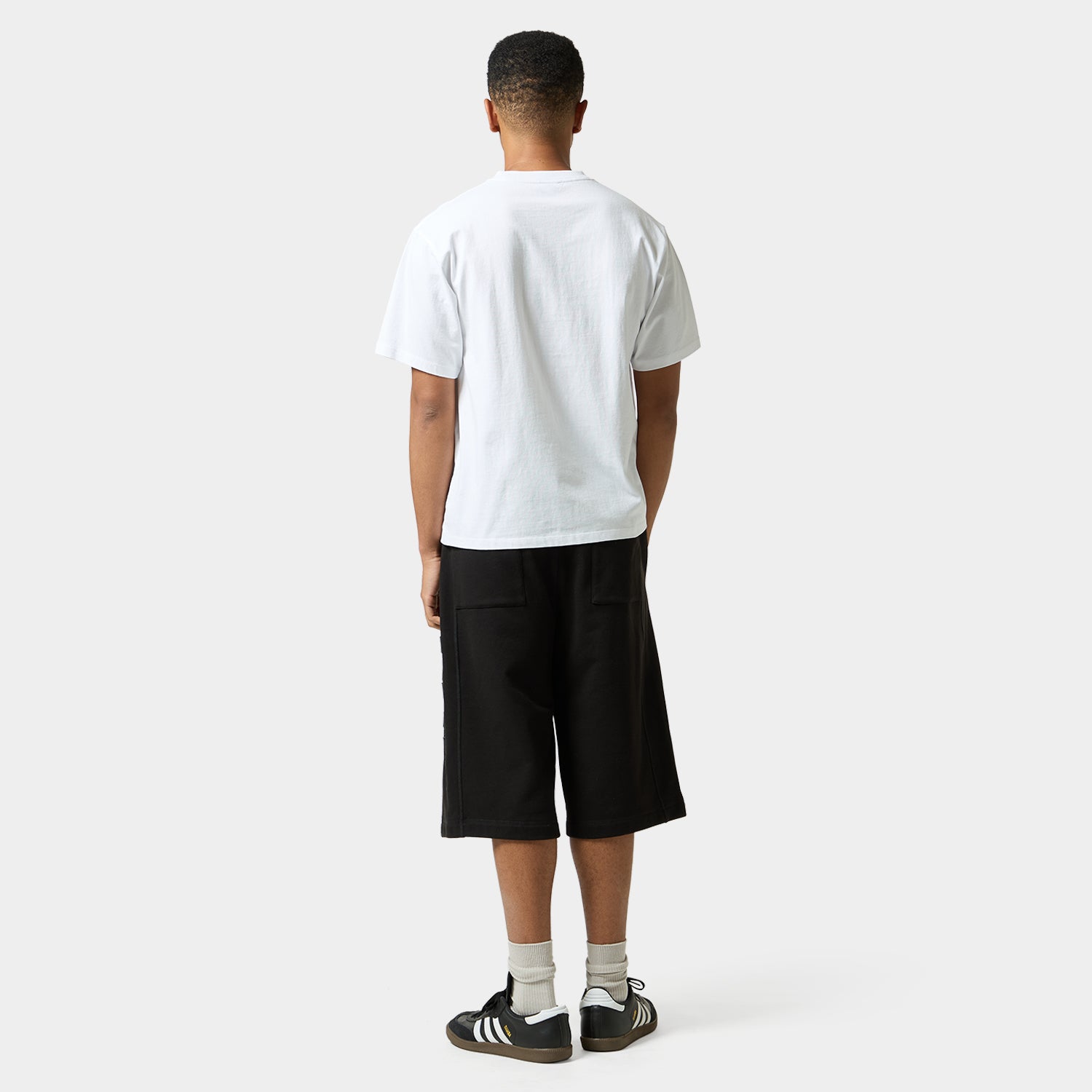 HUF (ハフ) Worldwide JP /T-SHIRTS（Tシャツ）/ SPRAY IT TEE商品 / BLACK