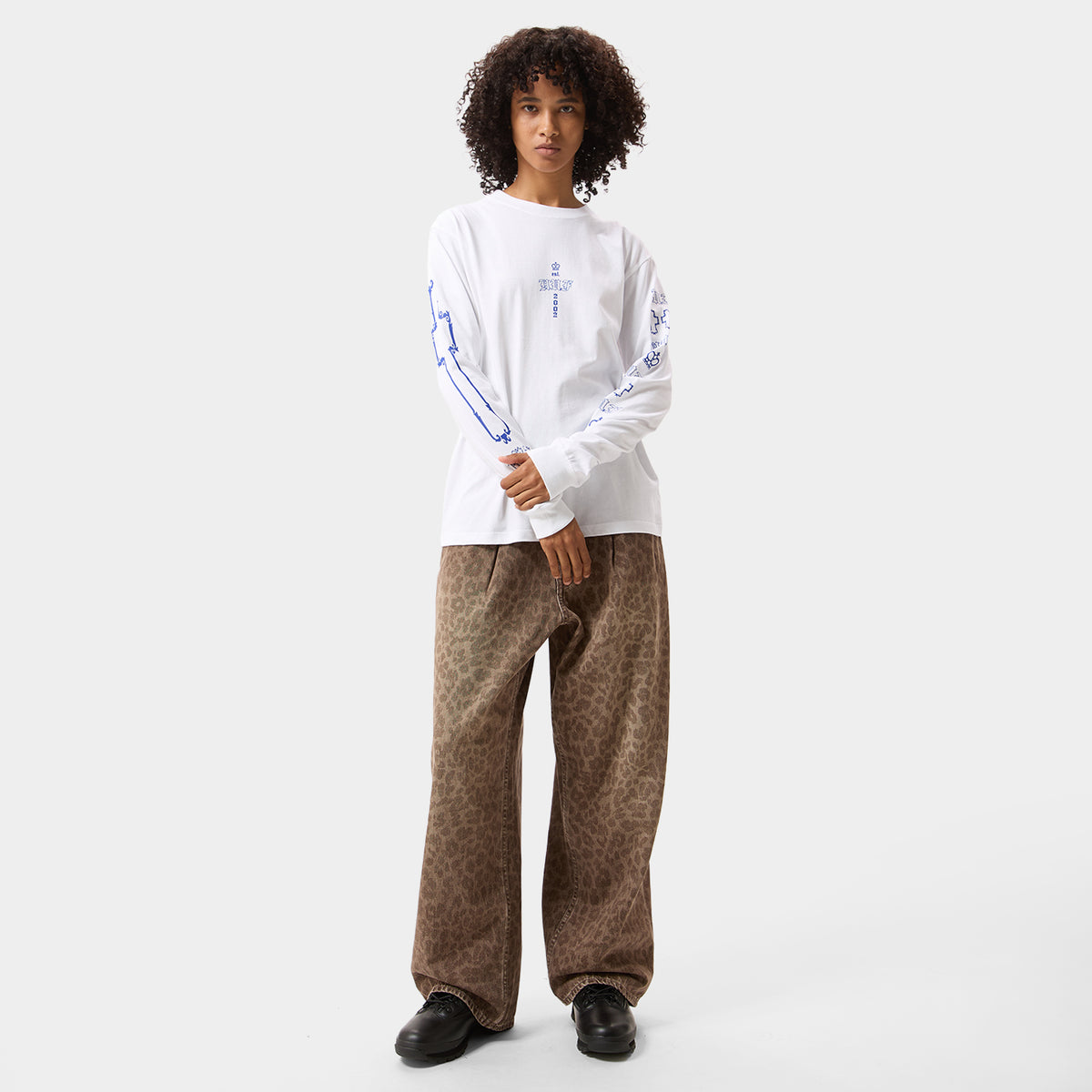 HUF (ハフ) Worldwide JP /T-SHIRTS（Tシャツ）/ HARD LUXE LS TEE商品 / WHITE