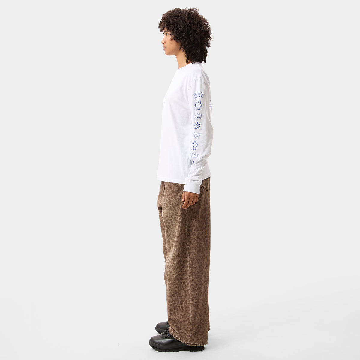 HUF (ハフ) Worldwide JP /T-SHIRTS（Tシャツ）/ HARD LUXE LS TEE商品 / WHITE