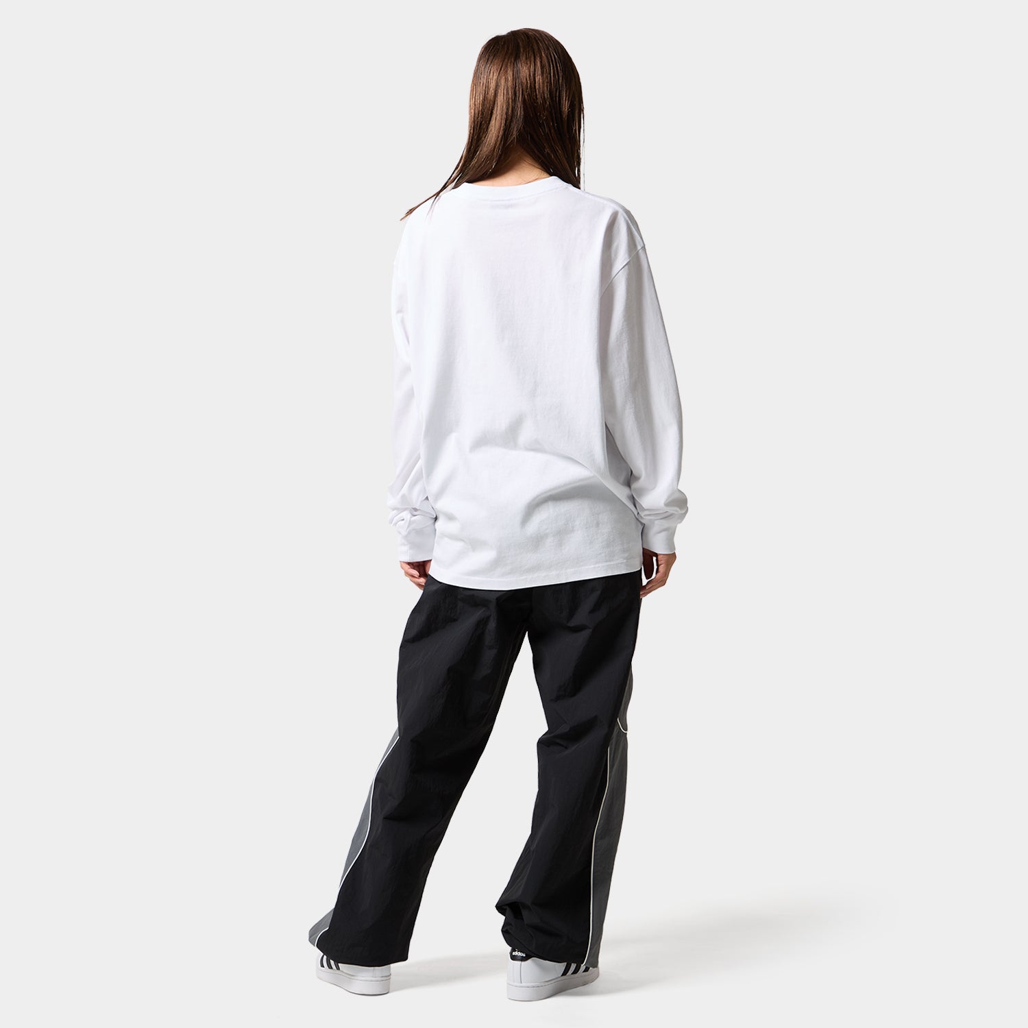HUF (ハフ) Worldwide JP /T-SHIRTS（Tシャツ）/ BOX LOGO POCKET LS TEE商品 / BLACK