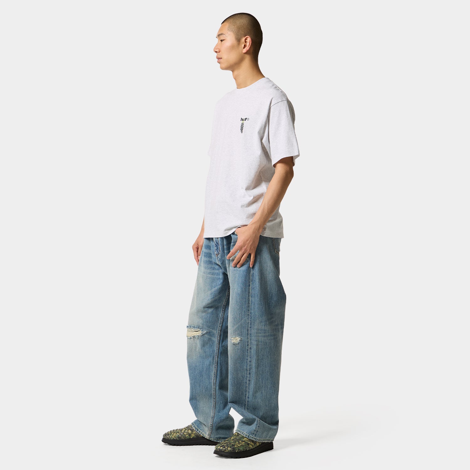 HUF (ハフ) Worldwide JP /T-SHIRTS（Tシャツ）/ BLACK BERRY TEE商品 / PEACH