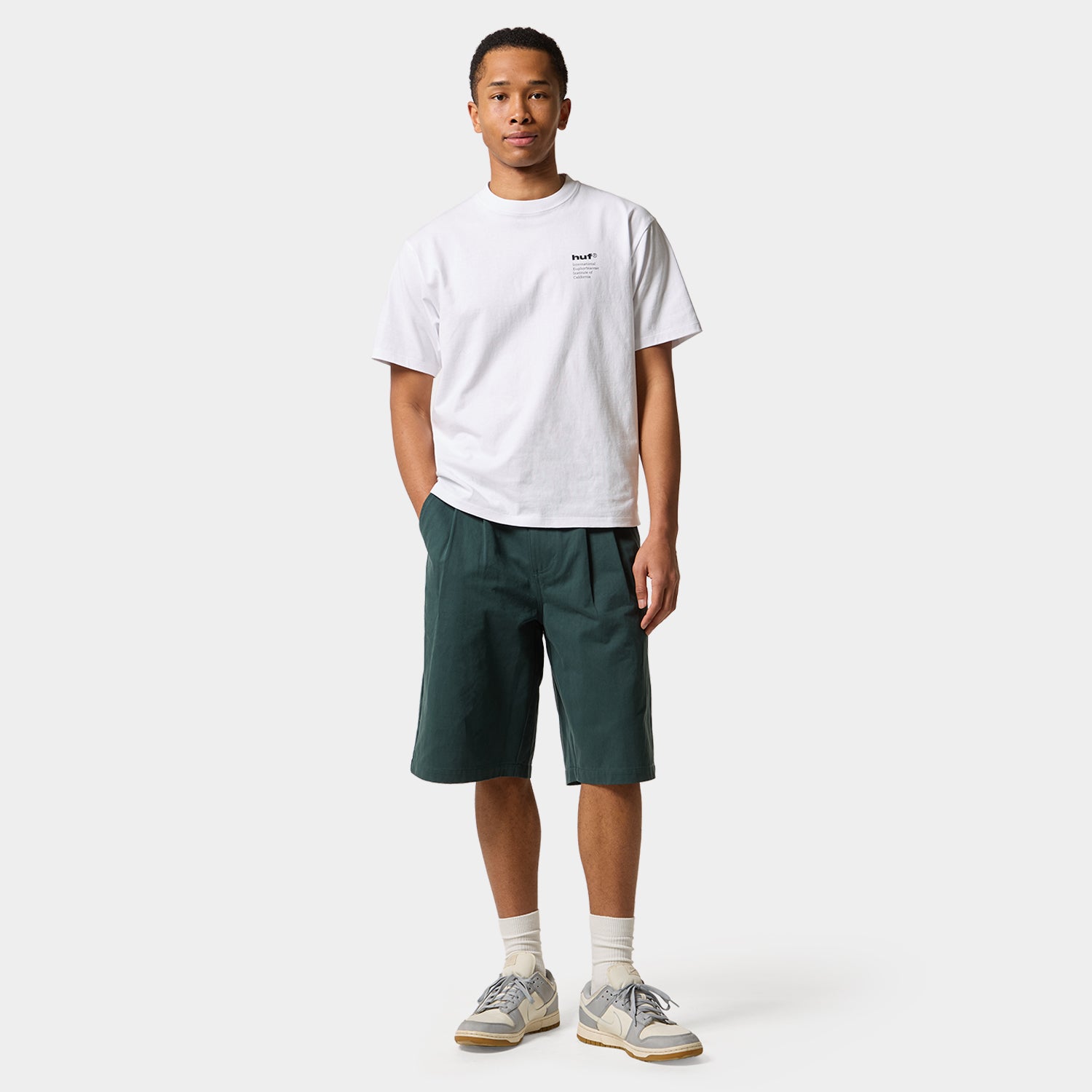 IEIC GRAPHIC TEE｜T-SHIRTS（Tシャツ）｜【公式通販 HUF】｜ハフ