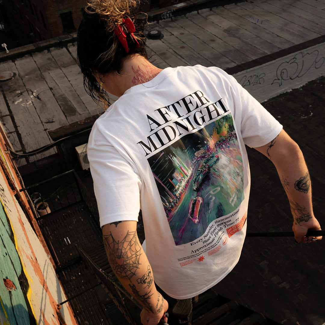 GRAPHIC TEES